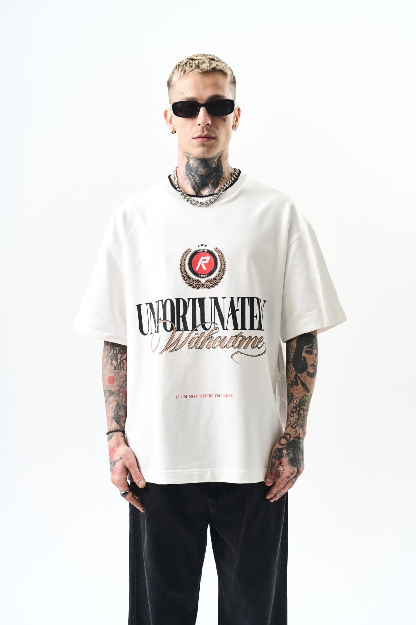 T-shirt District White