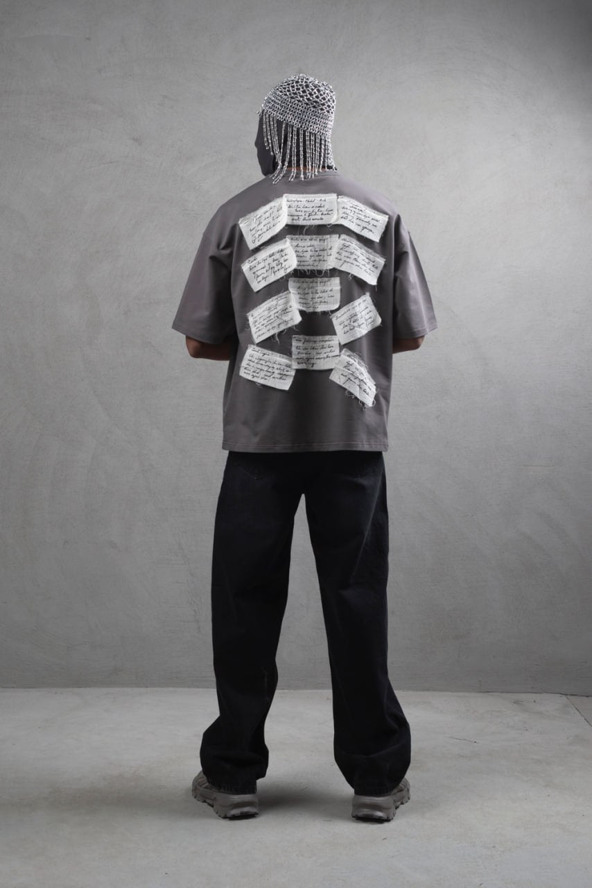 T-shirt No Signal Grey Model