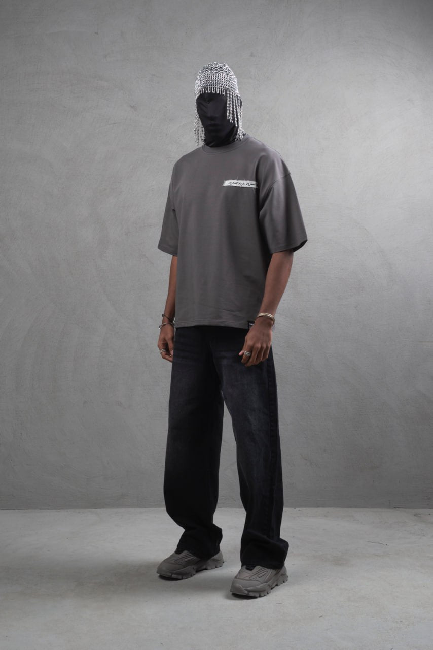 T-shirt No Signal Grey Model